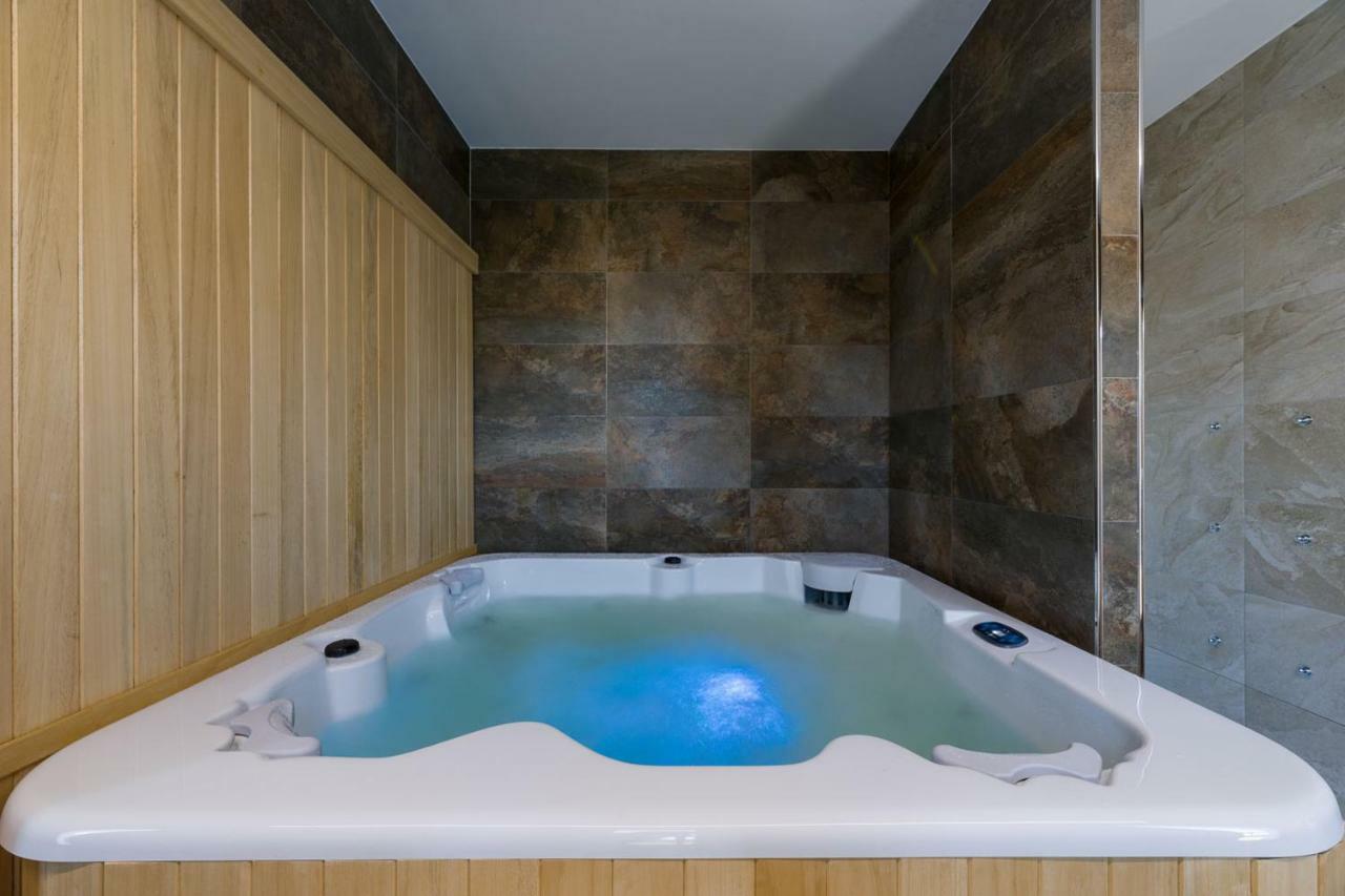 Hotel A Curuxa Wellness アルスーア エクステリア 写真